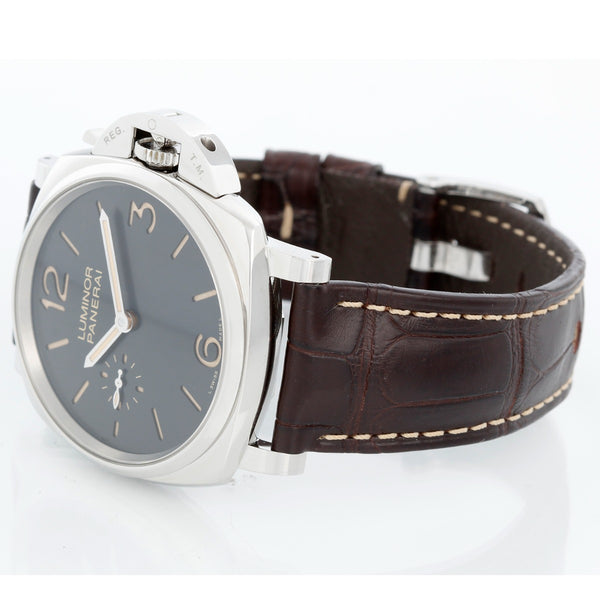 Panerai Luminor Due 3-Day 42mm Men's Watch PAM00676