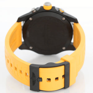 Breitling Endurance Pro Breitlight 44mm Yellow X82310