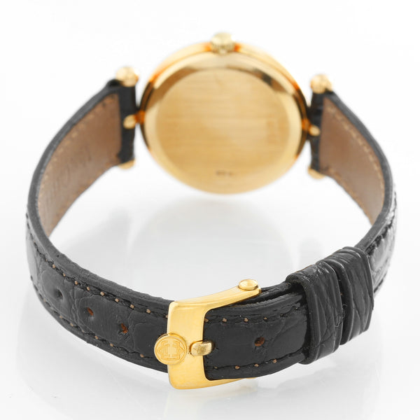 Van Cleef & Arpels Classique Watch