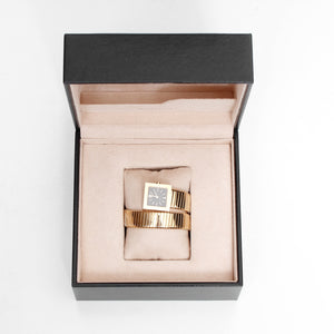 Bulgari Tubogas 18K Yellow Gold Solotempo Watch SQ221T