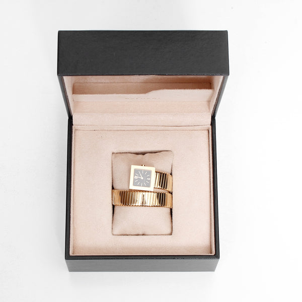 Bulgari Tubogas 18K Yellow Gold Solotempo Watch SQ221T
