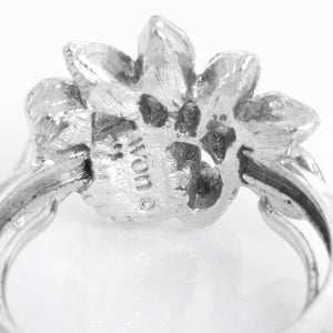 Vintage Avon 1974 Fan Fare Silver Pearl and Crystal Rhinestone Ring Size 5 – Image 4