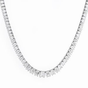 Stunning Emerald Cut Diamond Platinum Necklace – Image 2