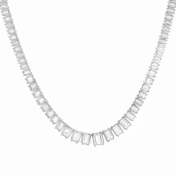 Stunning Emerald Cut Diamond Platinum Necklace – Image 4
