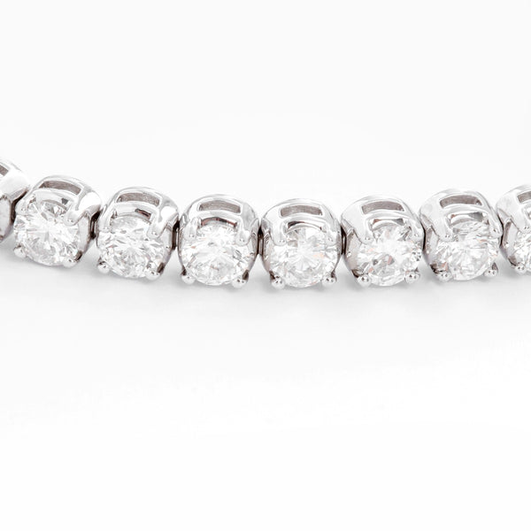 Beautiful 14k White Gold and 11.69 ct. Diamond Tennis Bracelet