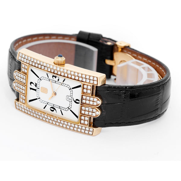 Harry Winston Avenue Classic Yellow Gold Watch