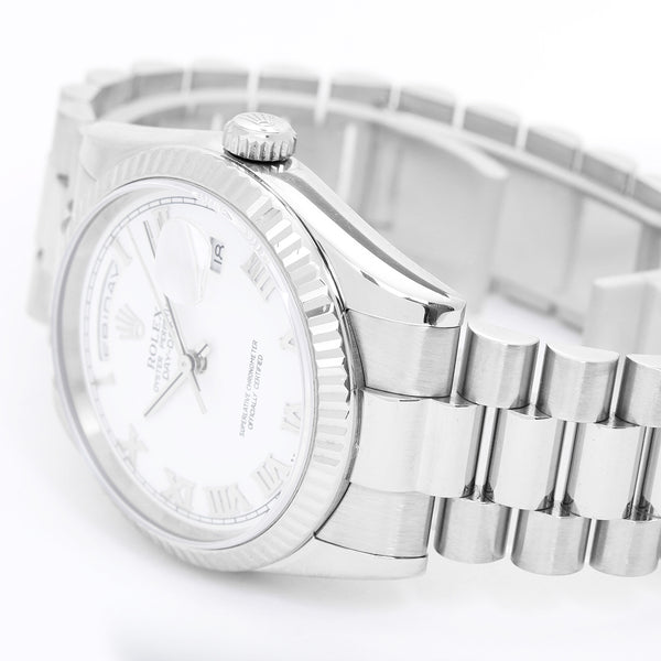 Rolex President Day-Date Men's 18k White Gold Watch 118239