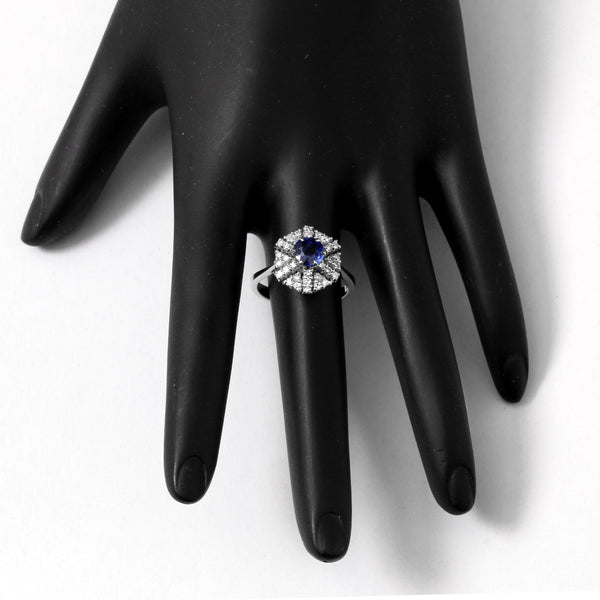 18K White Gold Sapphire and Diamond Ring SZ. 6.75