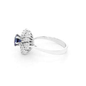 18K White Gold Sapphire and Diamond Ring SZ. 6.75