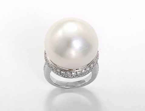 Ella Gem South Sea Cultured Pearl & Diamond White Gold Ring Sz. 4.25