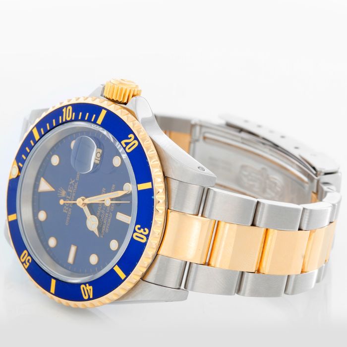 Rolex Submariner 2 Tone Steel Gold Men s Watch Gold thru Buckle 16613