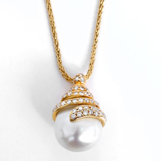 Yvel 18k Yellow Gold, Diamond, & Pearl Pendant Necklace