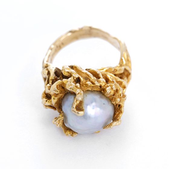 Stunning Baroque Pearl and Yellow Gold Ring Sz. 6