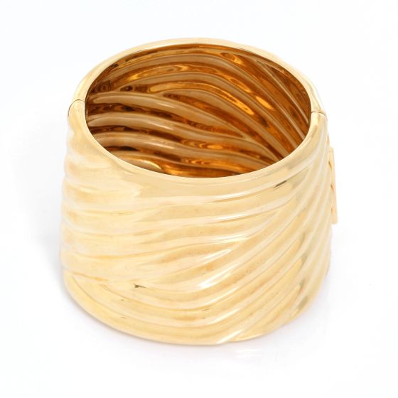 Large 14K Yellow Gold Fluted Hinged Cuff