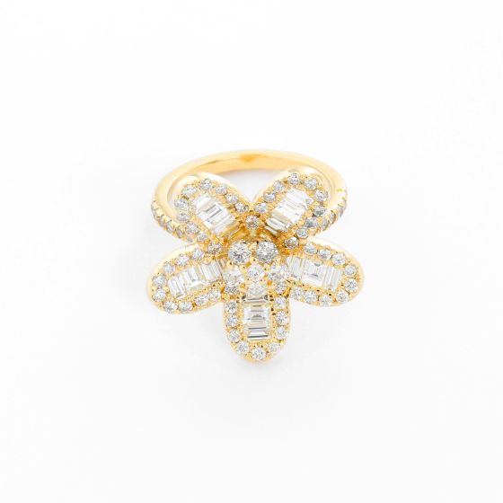 14K Yellow Gold Flower Diamond Ring Size 7 1/4