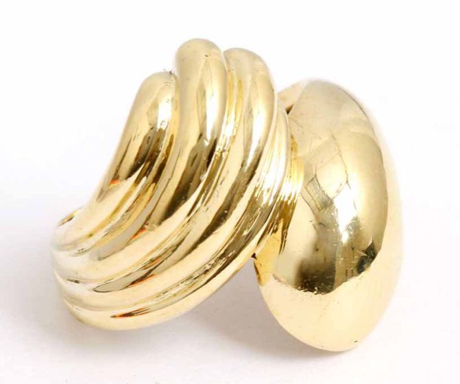 Beautiful 18K Yellow Gold Swirl Ring 9.9 grams Sz. 5-5.5