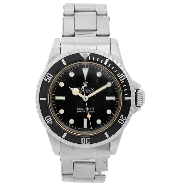 A Rolex Submariner Ref 5513 solid link oyster bracelet with gilt glossy dials