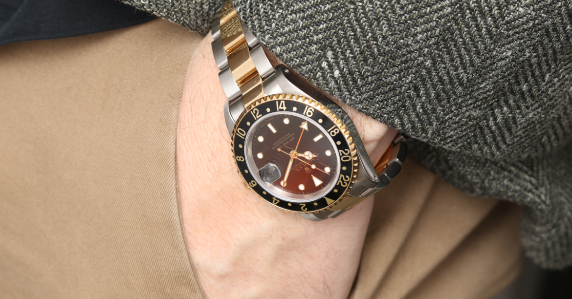 Rolex GMT Master II Men's watch in gold.